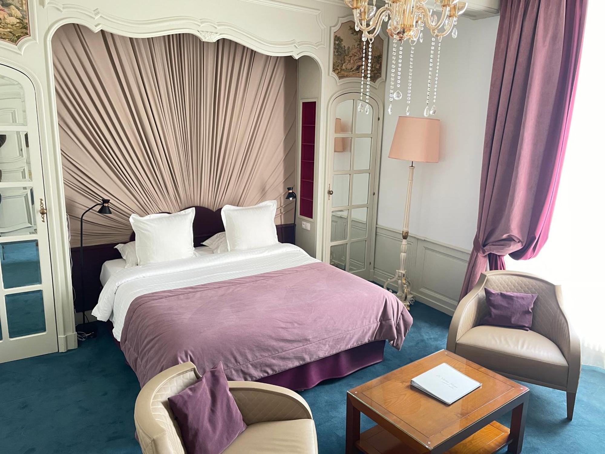 Hotel Victor Hugo Понторсон Екстериор снимка